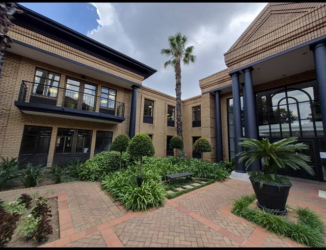 9,428M² OFFICE FOR SALE IN MORNINGSIDE